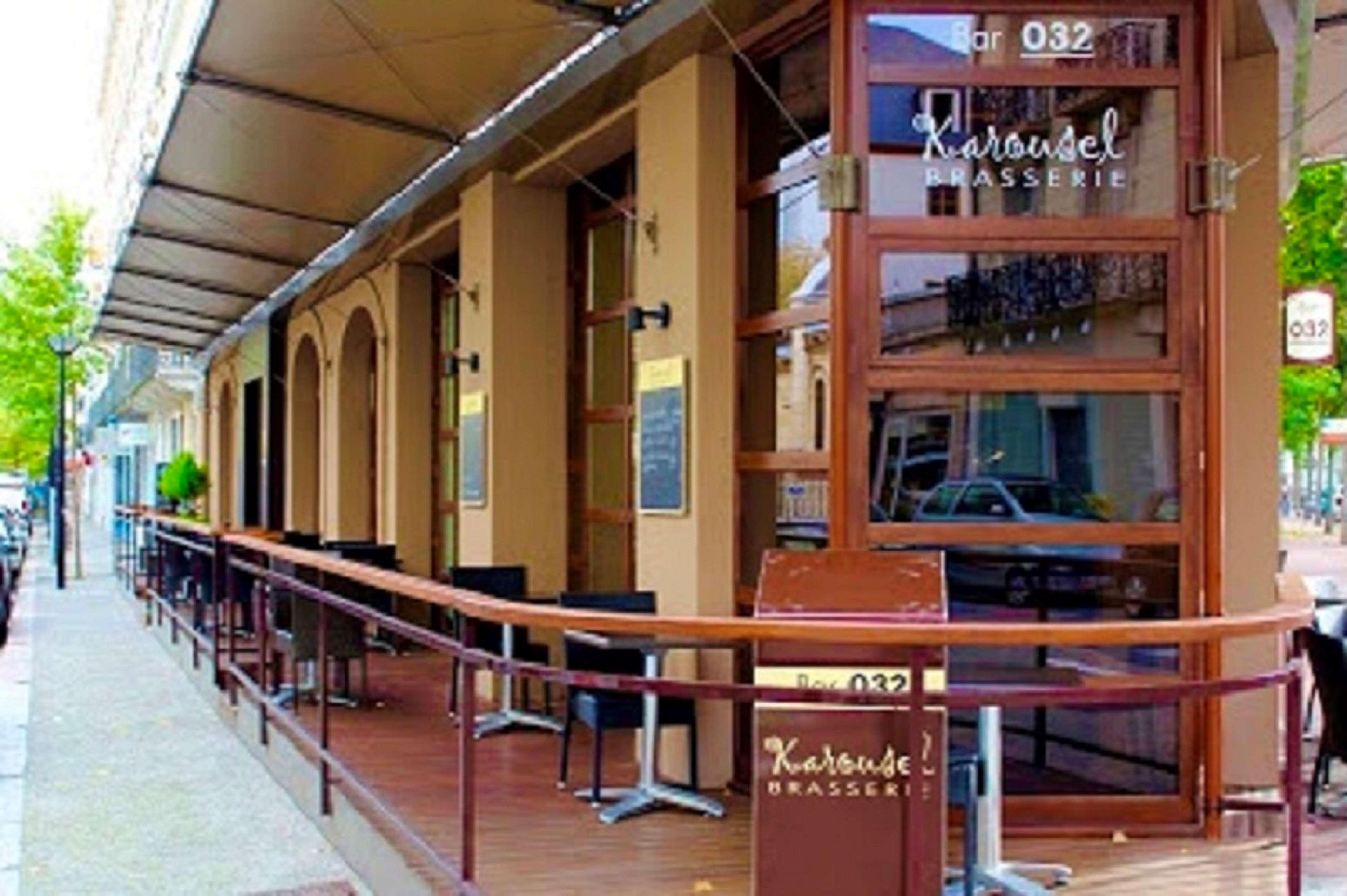Kyriad Restaurant Centre Spa Vichy Kültér fotó