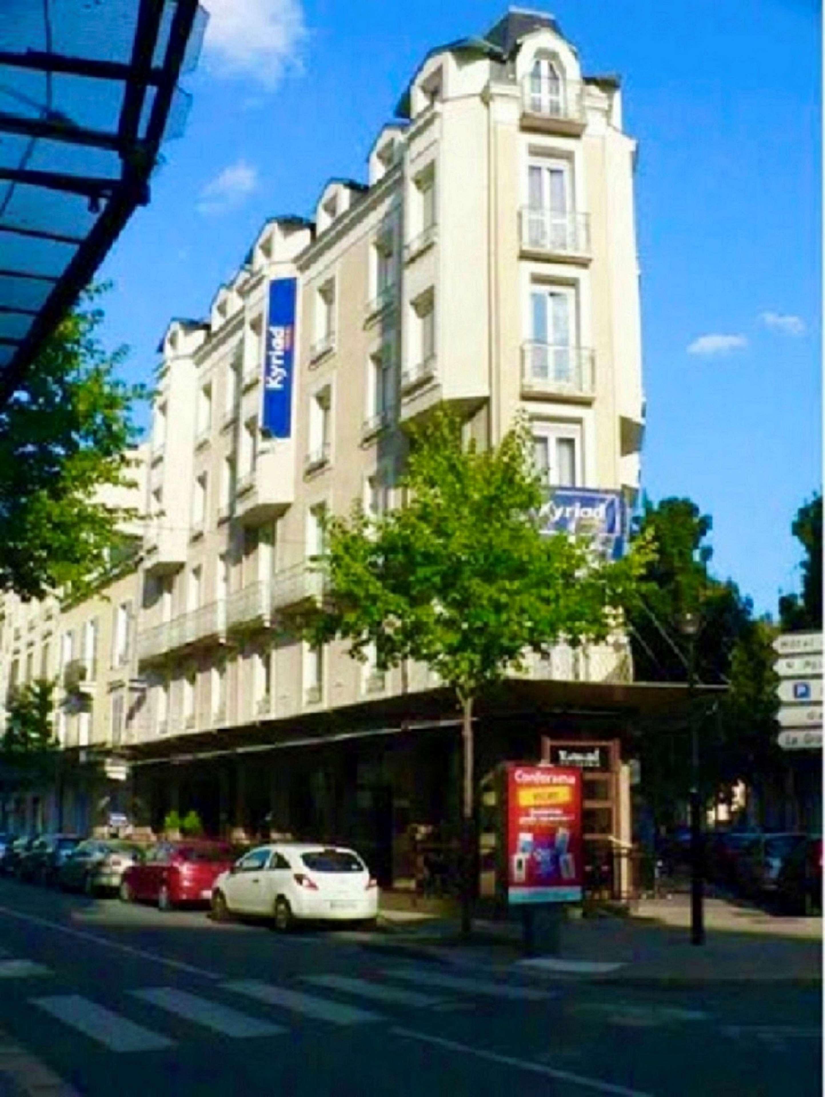 Kyriad Restaurant Centre Spa Vichy Kültér fotó